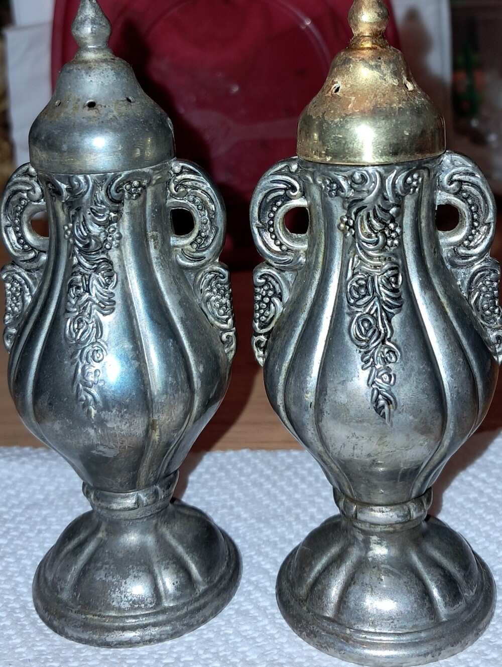 SALT & PEPPER SHAKERS STERLING (?) SILVER
